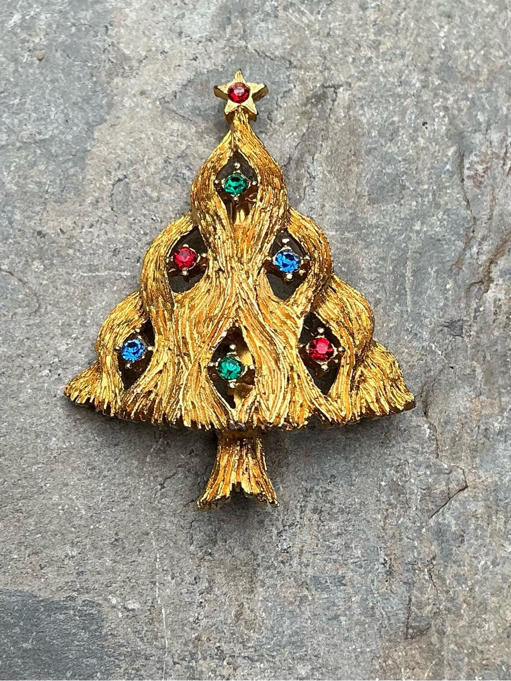 Vintage Signed J.J. Jonette Christmas Tree Pin